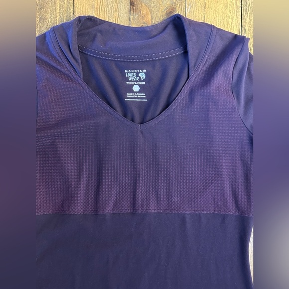 Mountain Hardwear Outdoor Hiking Butter Dress in Purple Long Sleeves - Picture 7 of 10